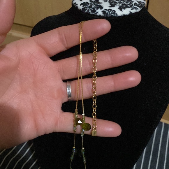 Givenchy necklace - Picture 3 of 4